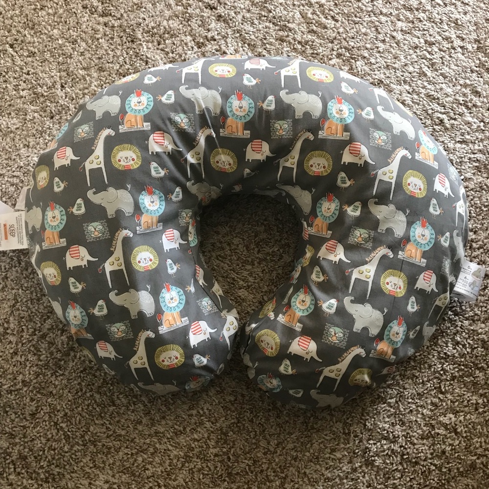 Boppy pillow